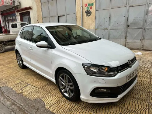 Volkswagen Polo 2017 R-line