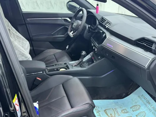 Audi Q3 2024 Blac