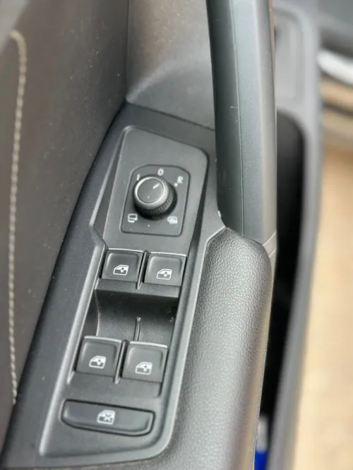 Volkswagen Touran 2024 R lain 200ch