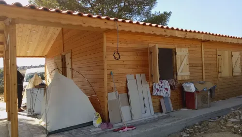 Construction des chalets et bungalow et Kiosque en bois 