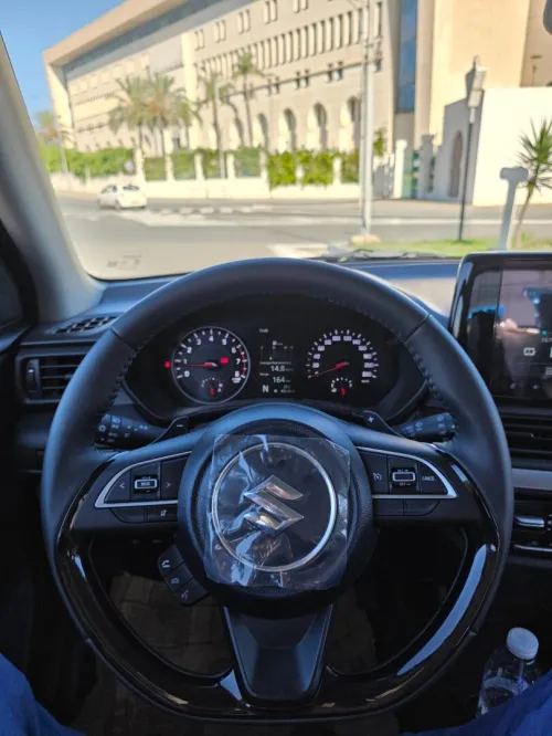 Suzuki Swift 2025 GLX