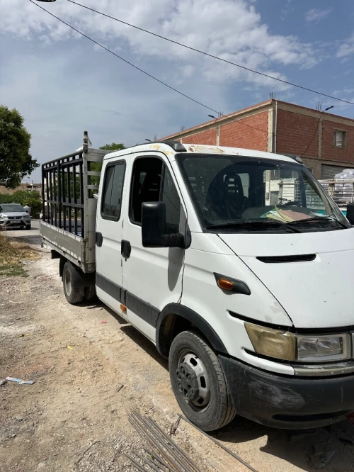 Iveco Daily double cabine 2000