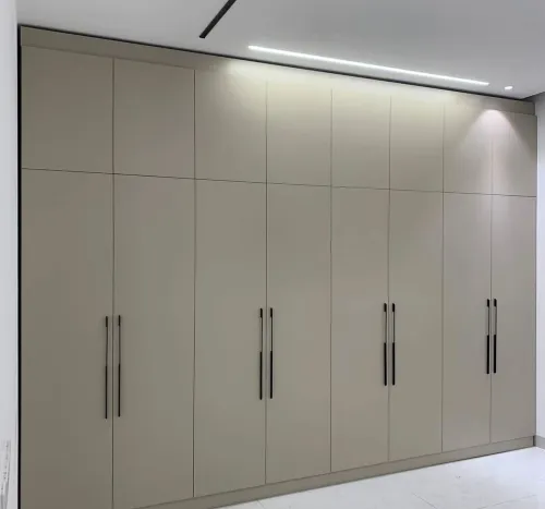Dressing armoire placard sur mesure خزانات ملابس