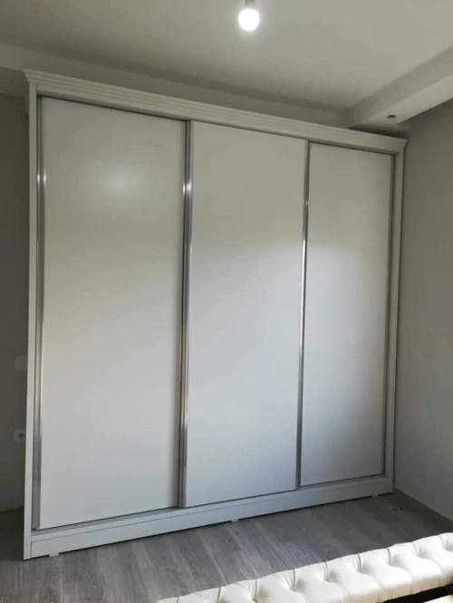 Dressing armoire sur mesure coulissant خزانات ملابس عصرية