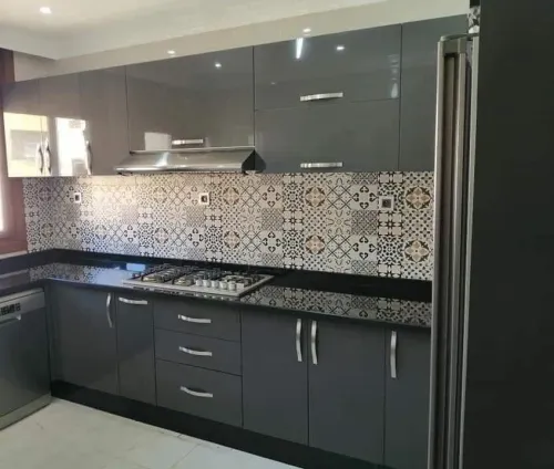 Fabricatin Cuisine moderne équipé sur  mesure 