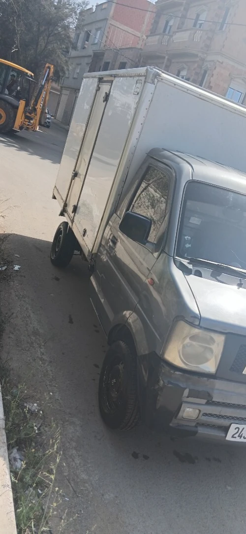 DFSK Hammer 1.3 2013 