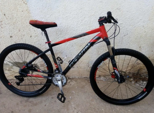 Velo vtt btwin 560