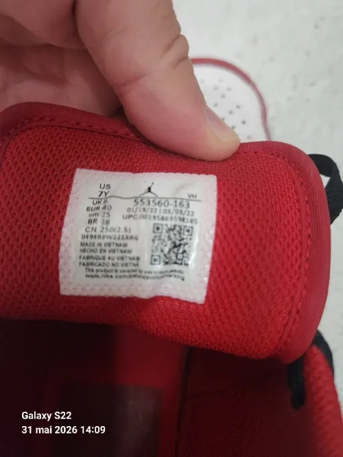 baskets Nike Air Jordan 1 Low