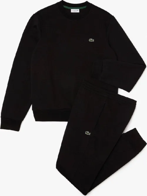 Lacoste ensemble