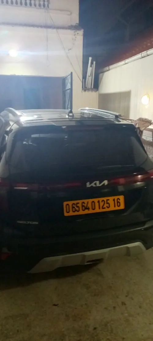 Kia Seltos 2025 Premieum