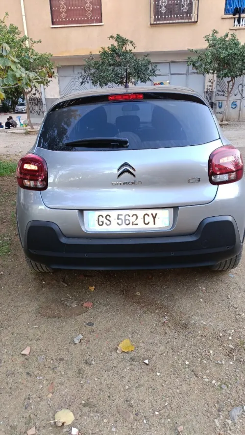 Citroen C3 2023 shine 6 vitesse