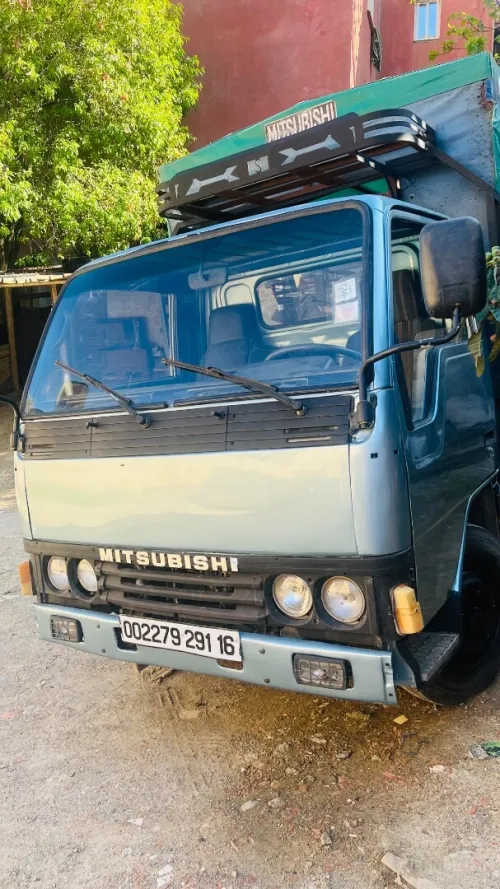 Mitsubishi Camion 1991