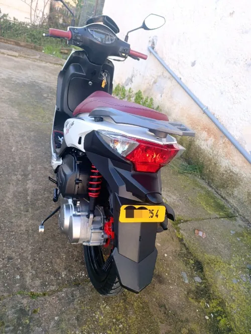 Sym Sr 2025