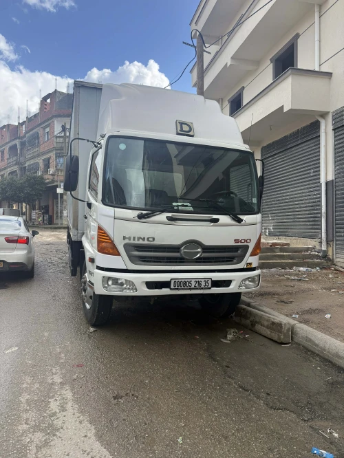 Hino 1521 2016