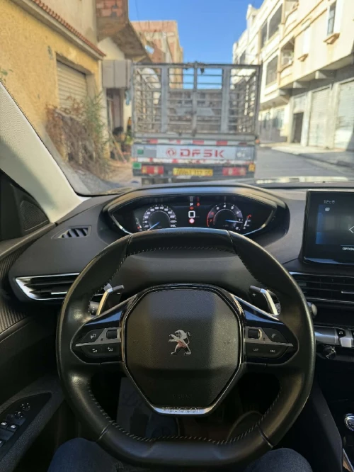 Peugeot 3008 2021 