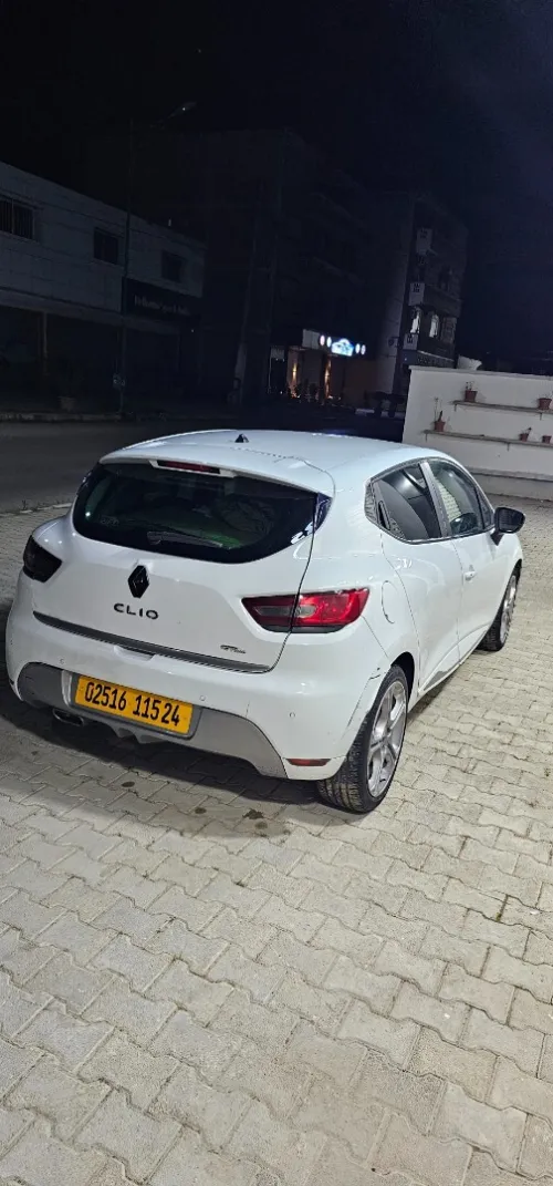 Renault Clio 4 2015 GT Line +