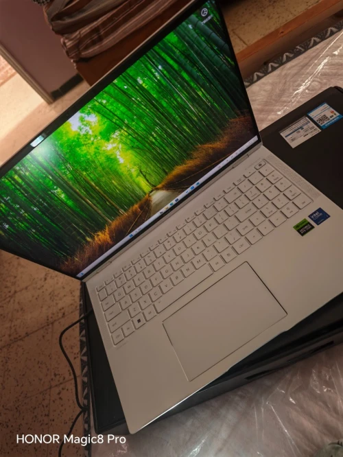 Honor magicbook pro 16 édition hunter