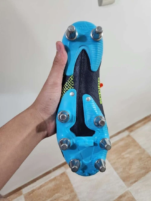 حذاء أديداس بريداتور (حذاء كرة قدم ) (Adidas Predator Edge) - أصلي