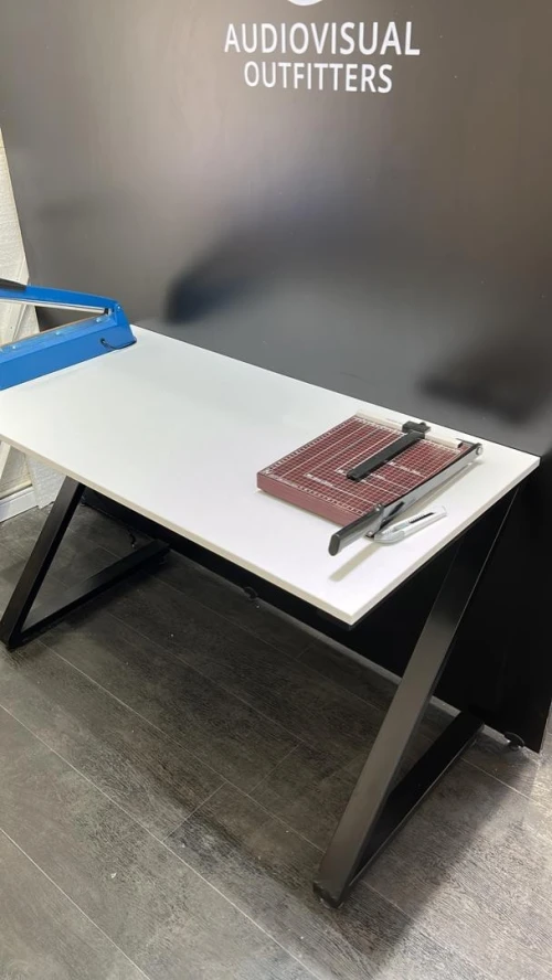 Bureau moderne style industriel مكتب 