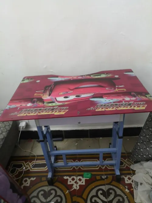 Table études enfant