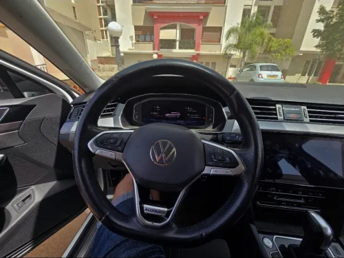 Volkswagen Passat 2022 Aultrak