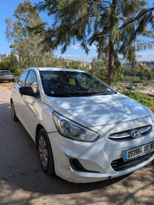 Hyundai Accent RB  4 portes 2017 Accent RB  4 portes