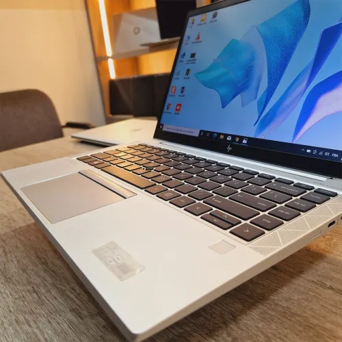 HP EliteBook 845 G8 AMD Ryzen 5 PRO 5650U 8GB ou 16GB RAM SSD 256GB Écran 14 Pouces État Excellent Garantie 12 Mois Vente sur Facture