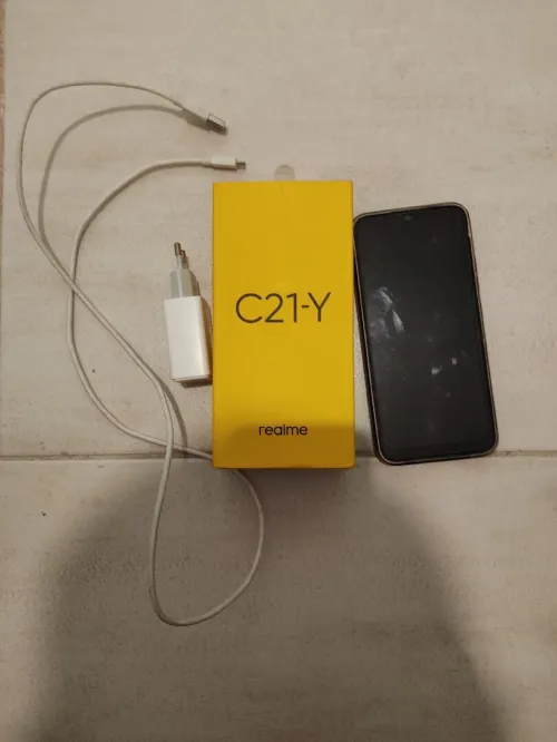 Realme C21-Y