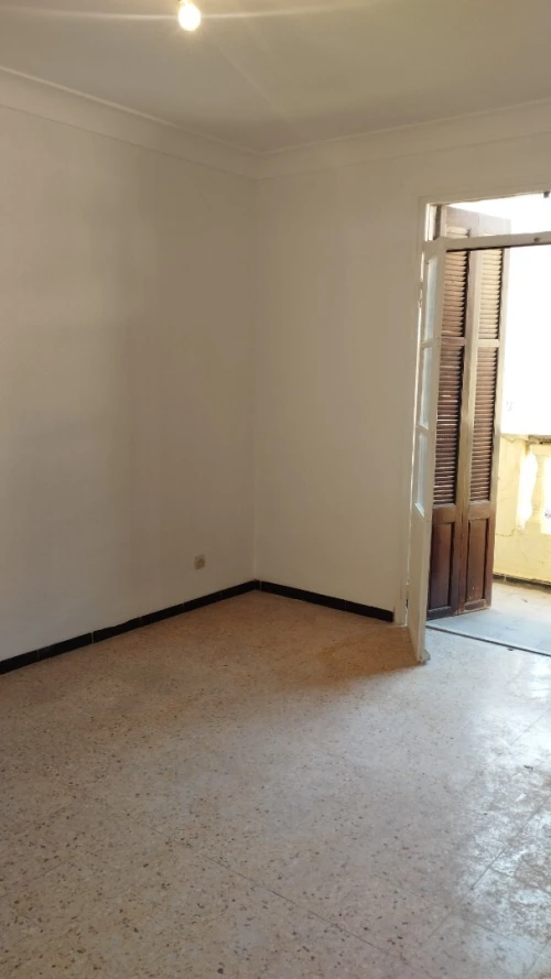 Location Appartement Niveau de villa F4 Alger Draria