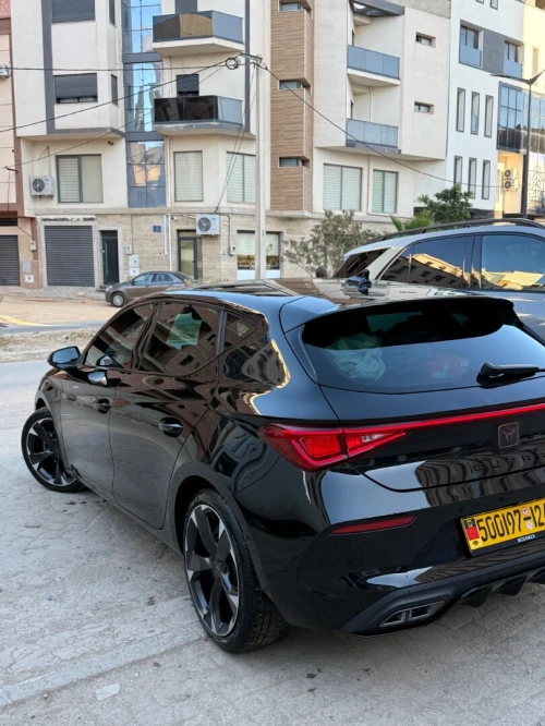 Cupra  Leon 2024 