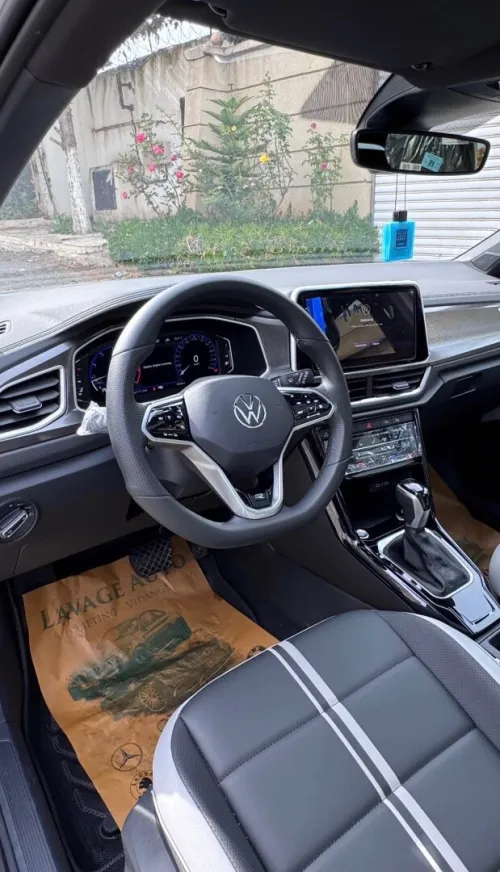 Volkswagen T-Roc 2025 VW Edition