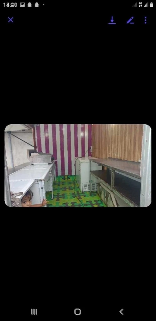 j9 container 