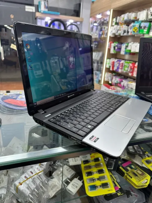 Packard bell AMD E1