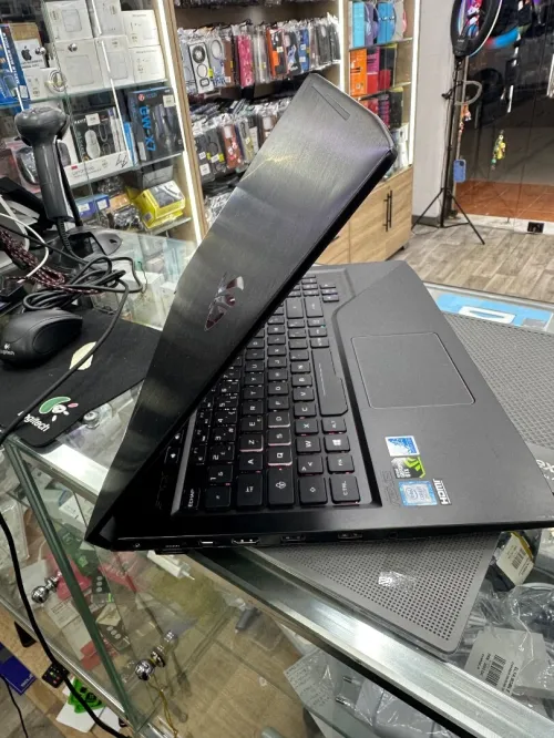 ASUS ROG STRIX GL503V i7