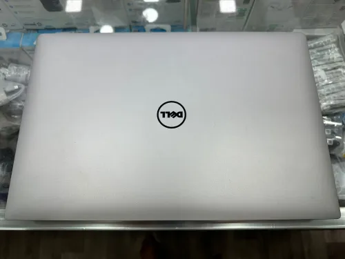 DELL XPS 15 i7