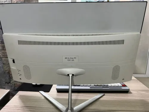 lenovo all in on i5 1tb 8go