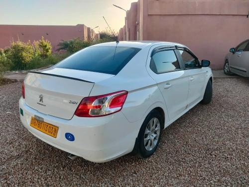 Peugeot 301 2013 Active