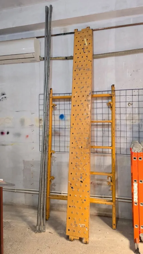 échafaudage 3 M x 2 M 