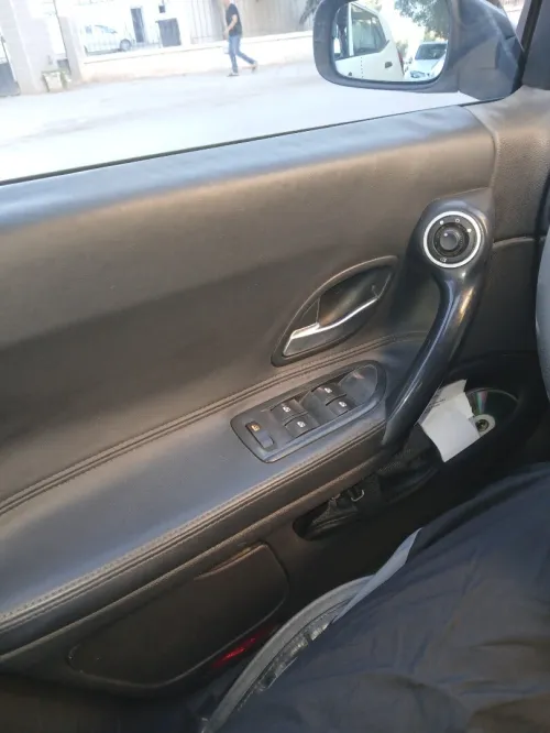 Renault Laguna 2 2002 Initiale paris