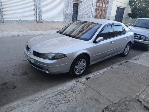 Renault Laguna 2 2002 Initiale paris