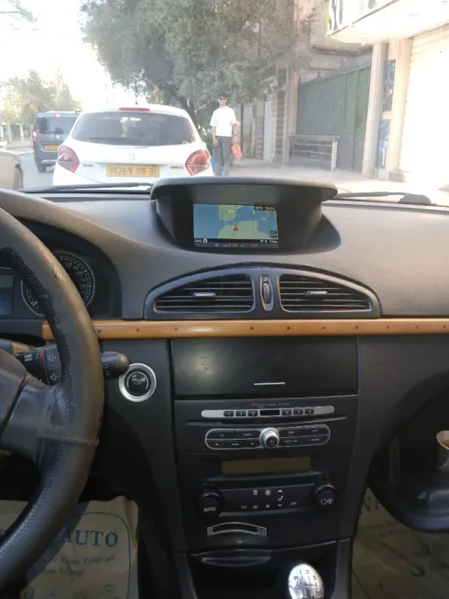 Renault Laguna 2 2002 Initiale paris
