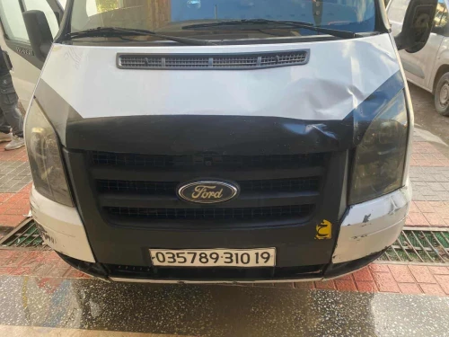 Ford Transit 2010