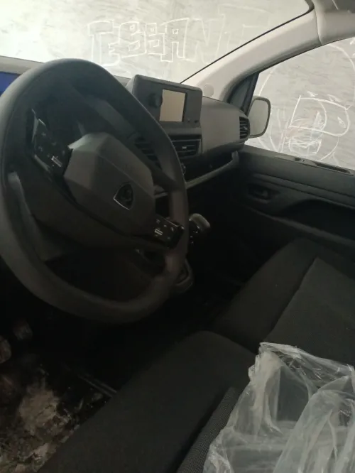 Peugeot Expert toli 2025
