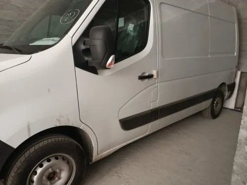 Renault Master L2H2 2025