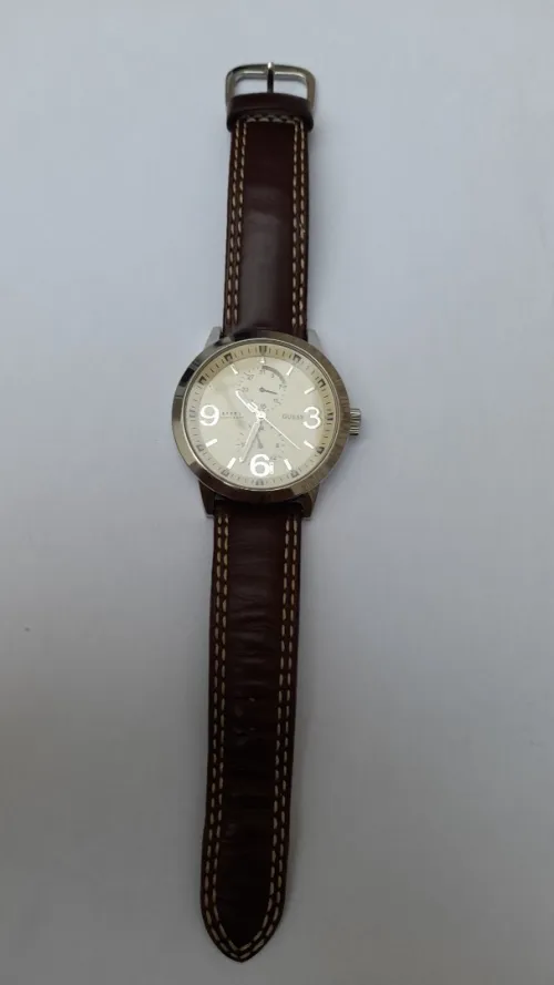 Montre de luxe Guess original a vendre