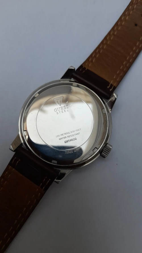 Montre de luxe Guess original a vendre