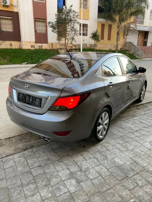 Hyundai Accent RB  4 portes 2018 GL+