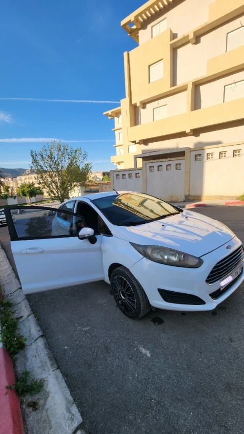 Ford Fiesta 2014 Trend Look