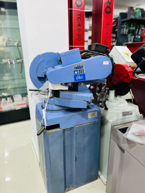 SCIE A RUBAN  / TRONÇONNEUSE A TABLE 300MM 350MM / POSTE A SOUDER MMA / MIG / MAG / TIG / PLASMA