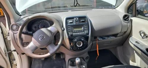 Nissan Nissan micra 2016 .